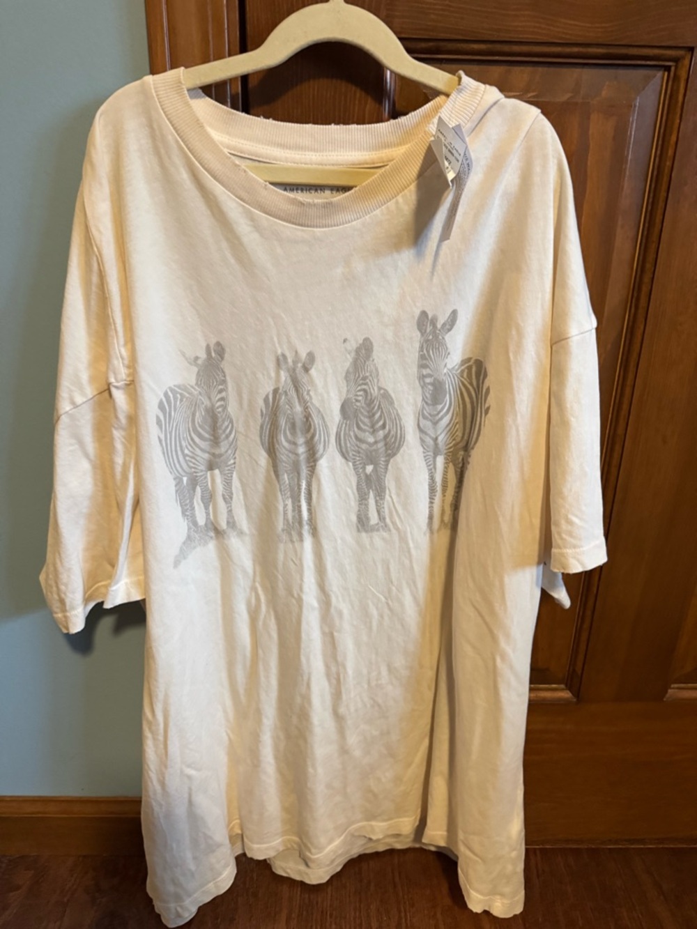 American Eagle Outfitters Cream Short-Sleeve Shirt with Zebra Graphic